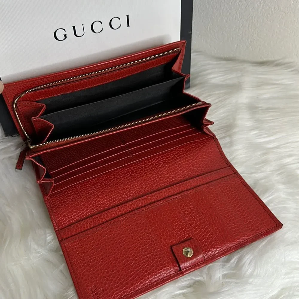 💯Authentic Gucci Leather Long Wallet🍀
